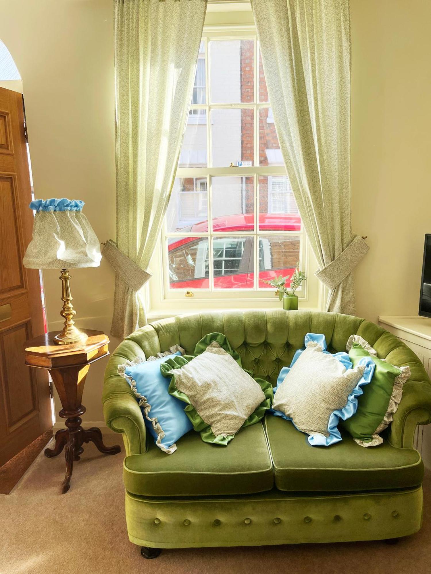 Traditional 2 Bedroom Cottage Stratford-upon-Avon Eksteriør billede